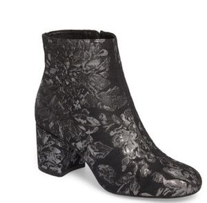 Jessica Simpson Boots